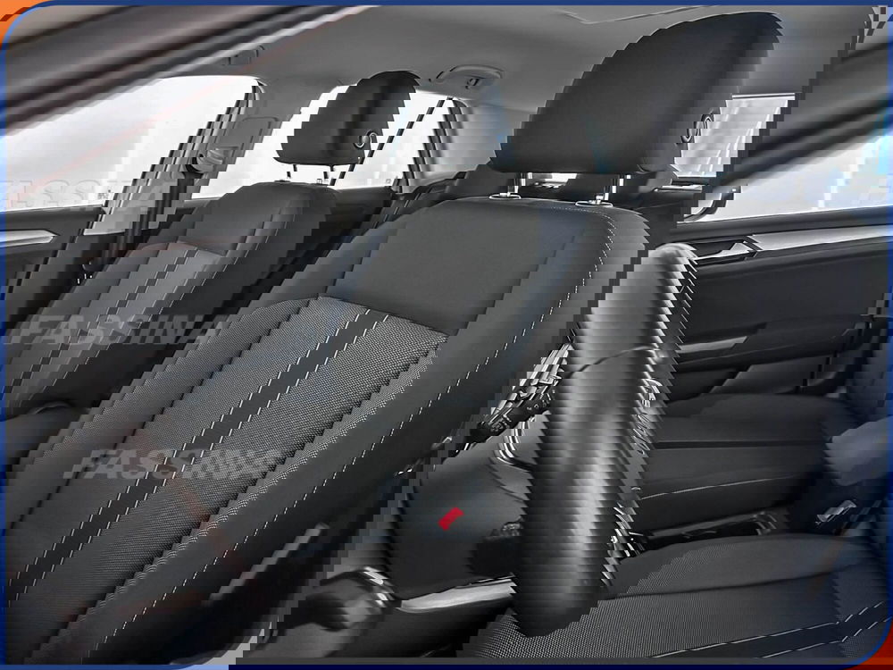 Volkswagen T-Roc usata a Milano (7)