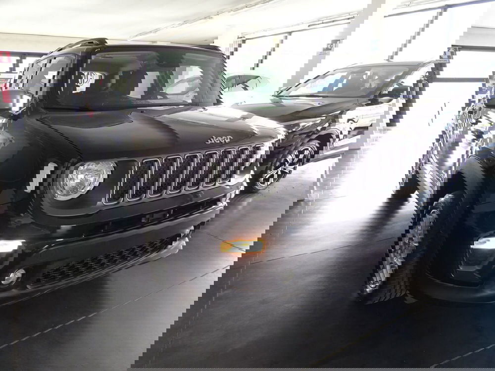 Jeep Renegade nuova a Lucca (7)