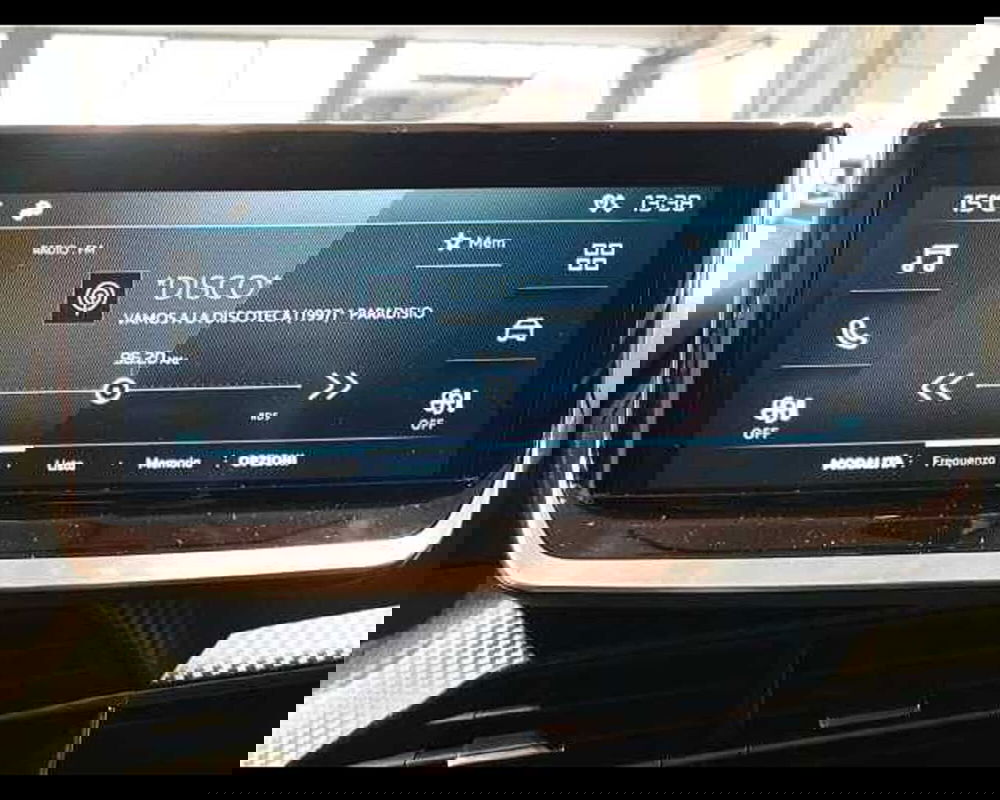 Peugeot 208 nuova a Cuneo (19)