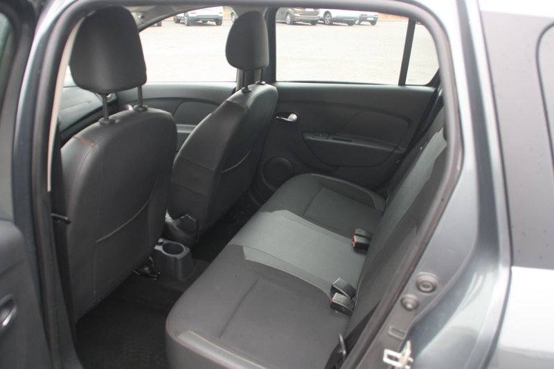 Dacia Logan usata a Catania (20)