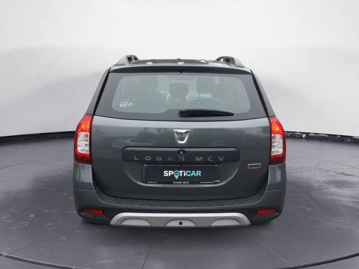 Dacia Logan usata a Catania (4)