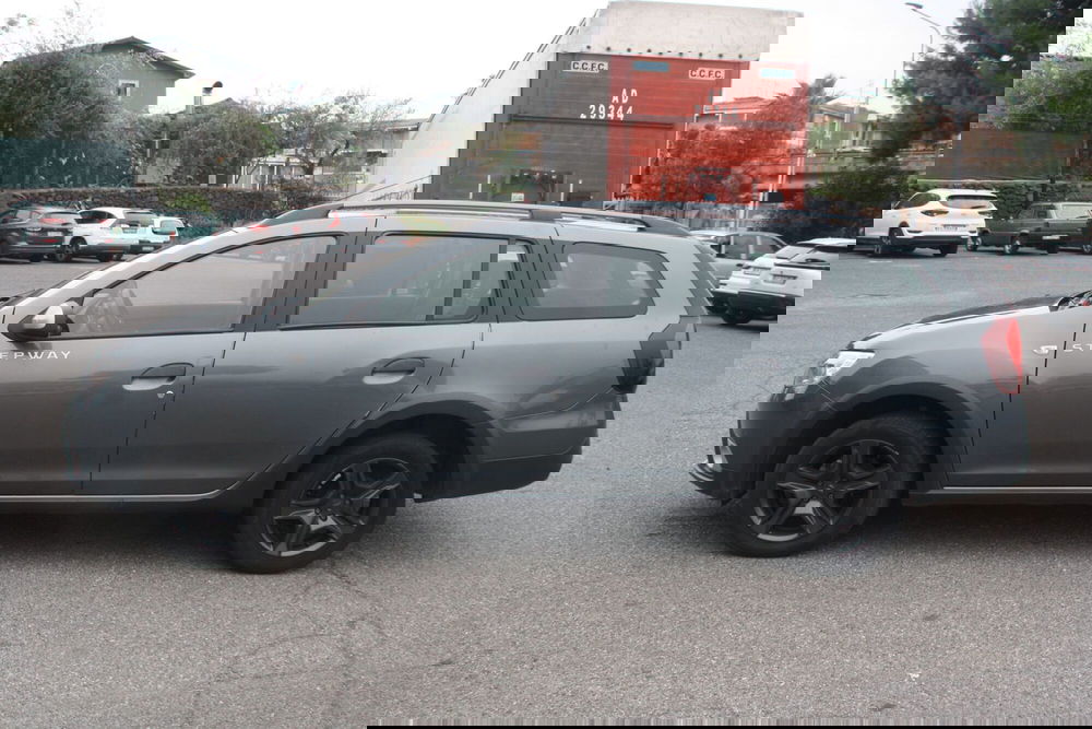 Dacia Logan usata a Catania (6)