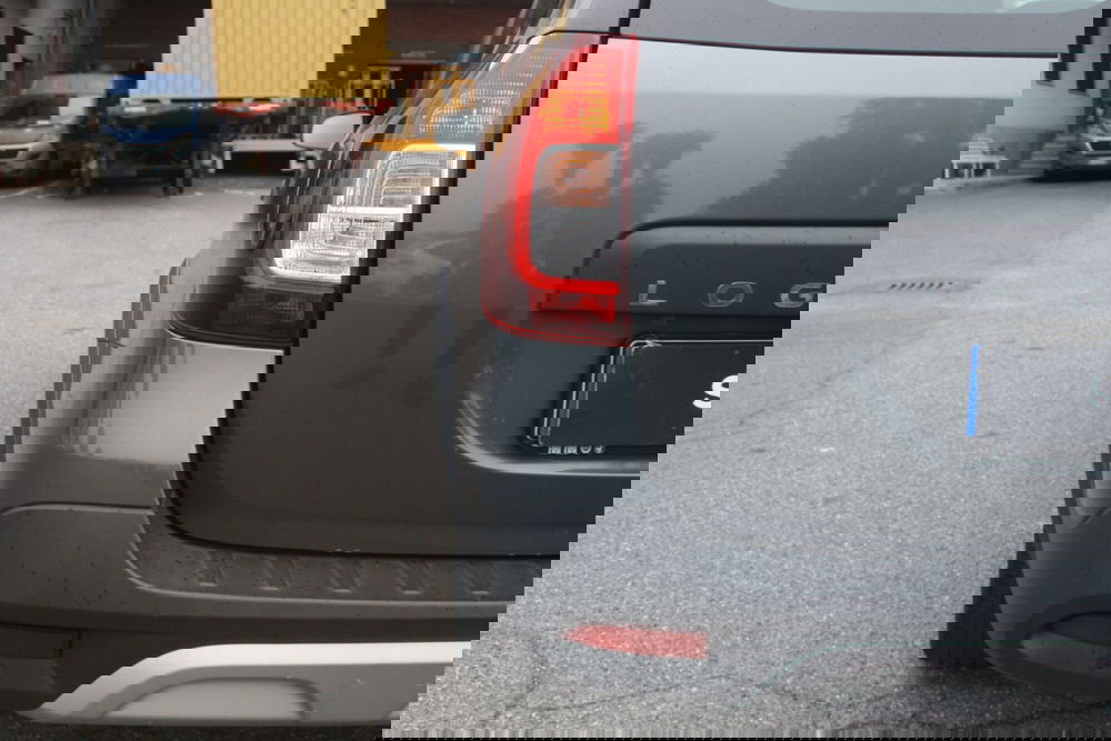 Dacia Logan usata a Catania (8)