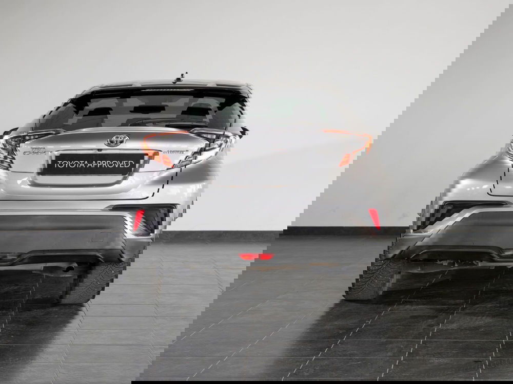 Toyota Toyota C-HR usata a Foggia (4)