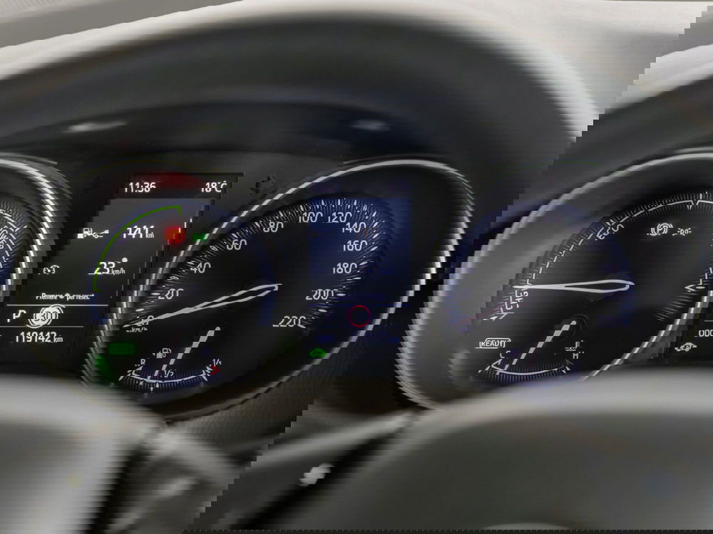 Toyota Toyota C-HR usata a Foggia (13)