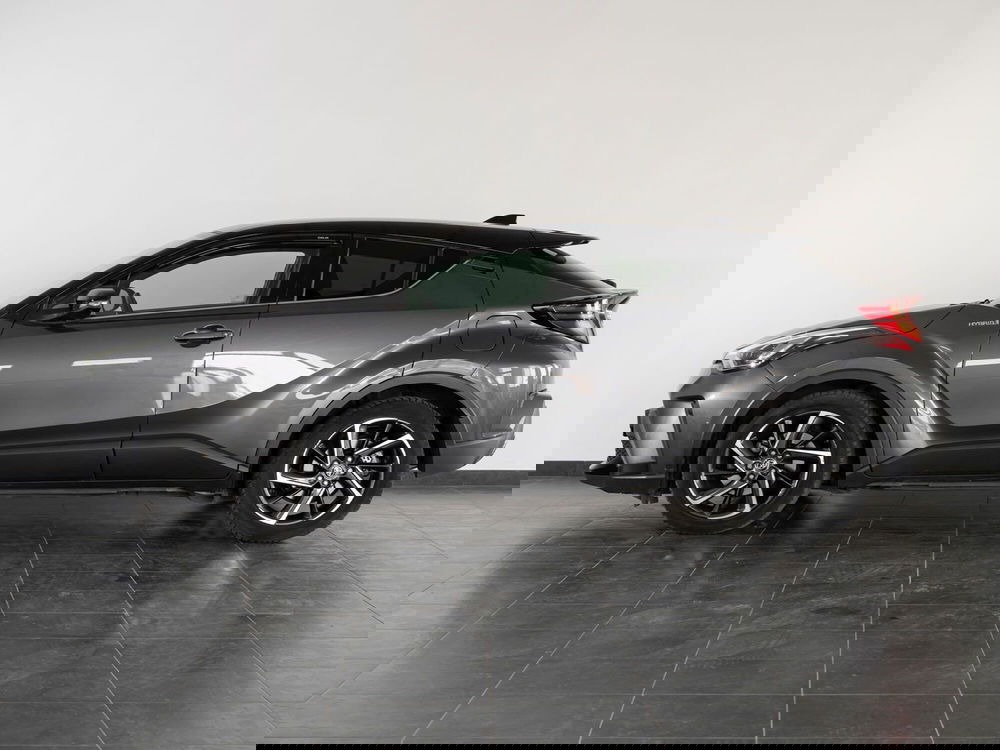 Toyota Toyota C-HR usata a Foggia (3)