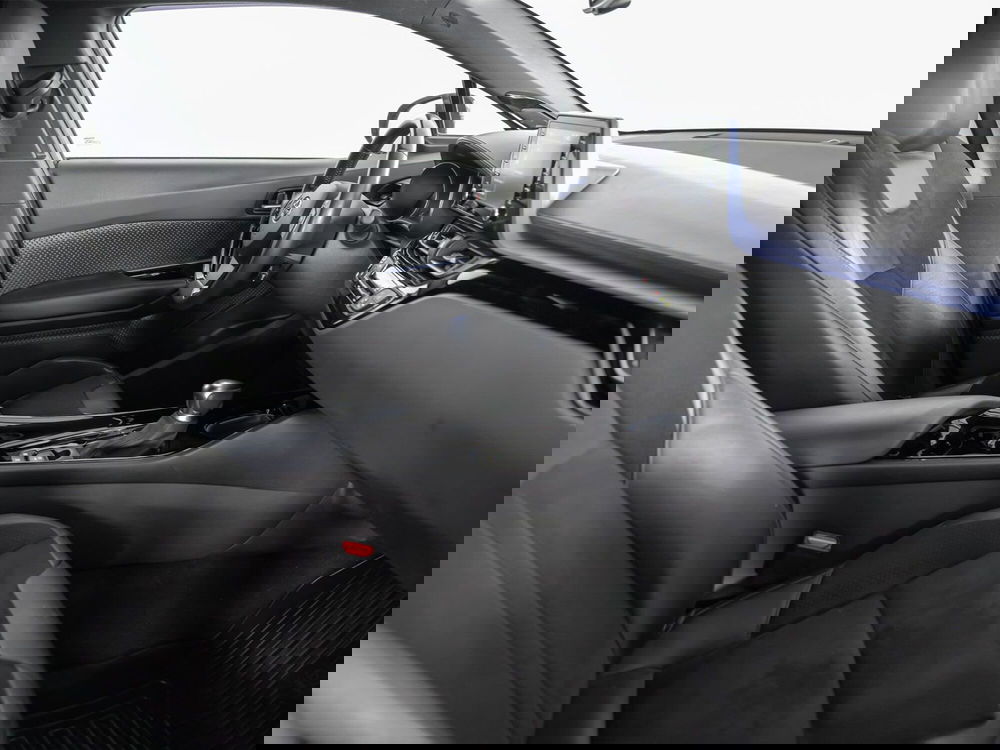 Toyota Toyota C-HR usata a Foggia (7)