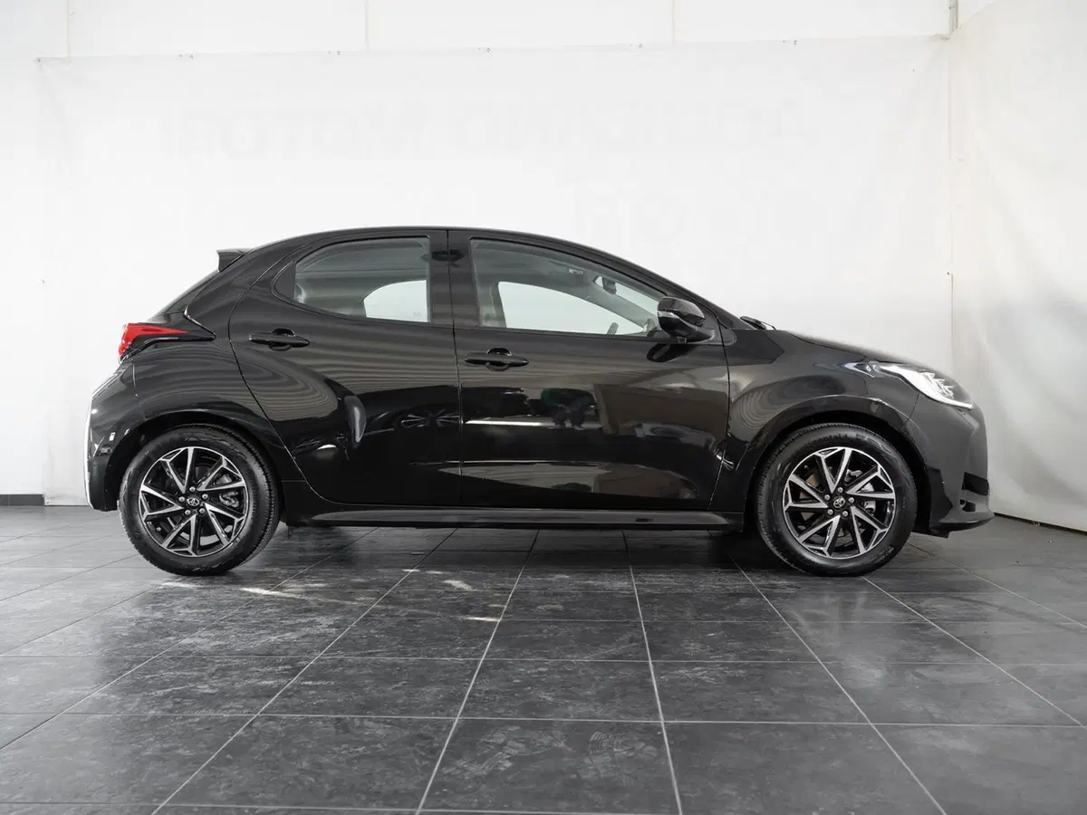 Toyota Yaris usata a Foggia (14)