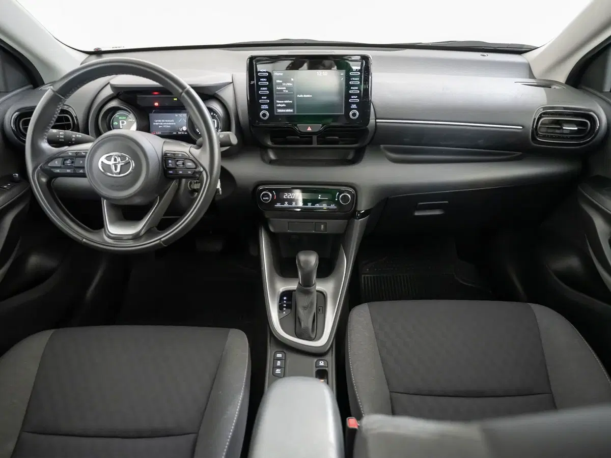 Toyota Yaris usata a Foggia (9)
