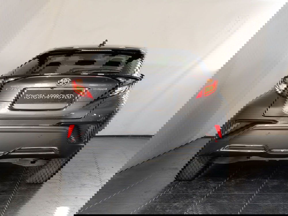 Toyota Toyota C-HR usata a Foggia (4)