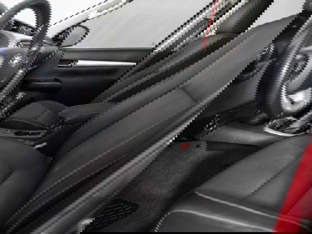 Toyota Hilux usata a Foggia (11)