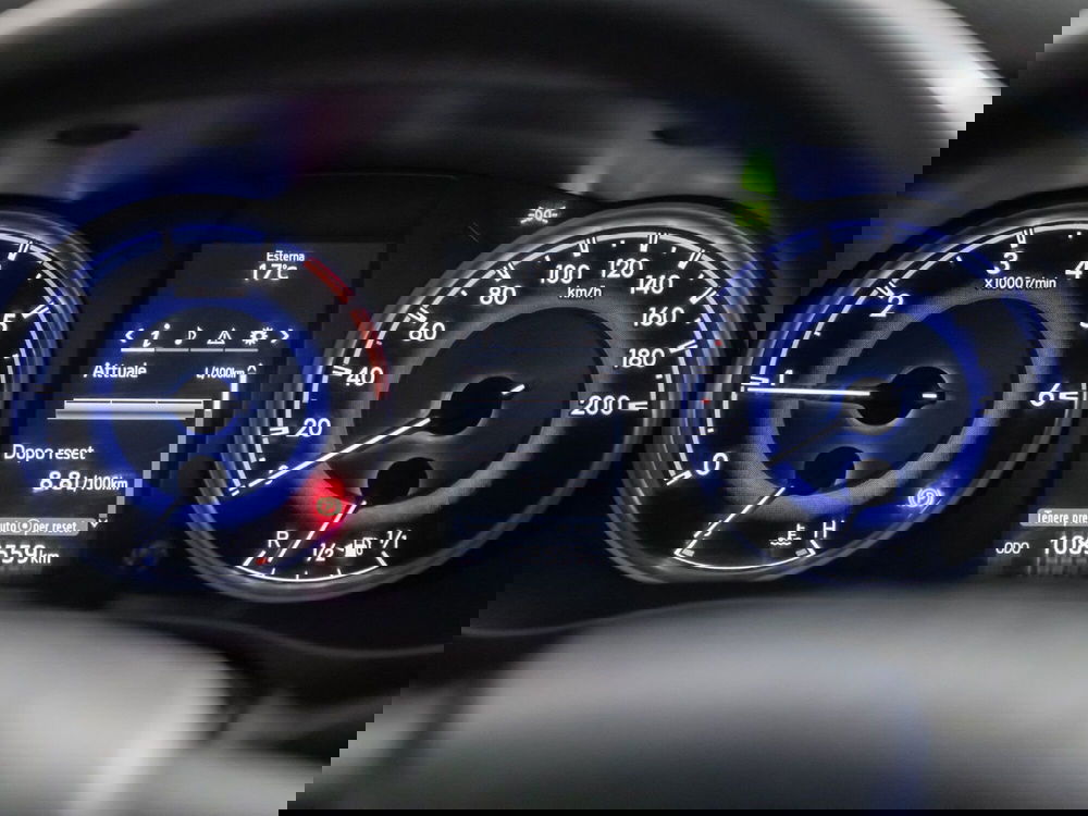 Toyota Hilux usata a Foggia (12)