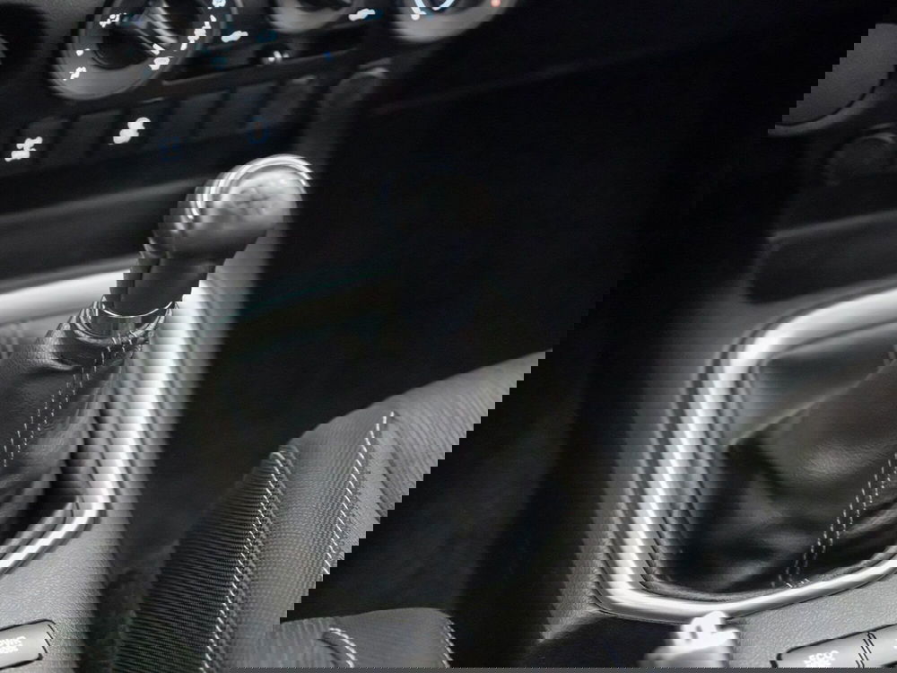 Toyota Hilux usata a Foggia (18)