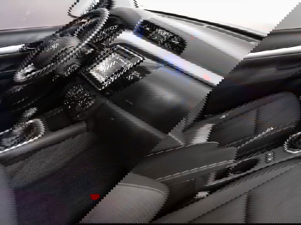 Toyota Hilux usata a Foggia (5)