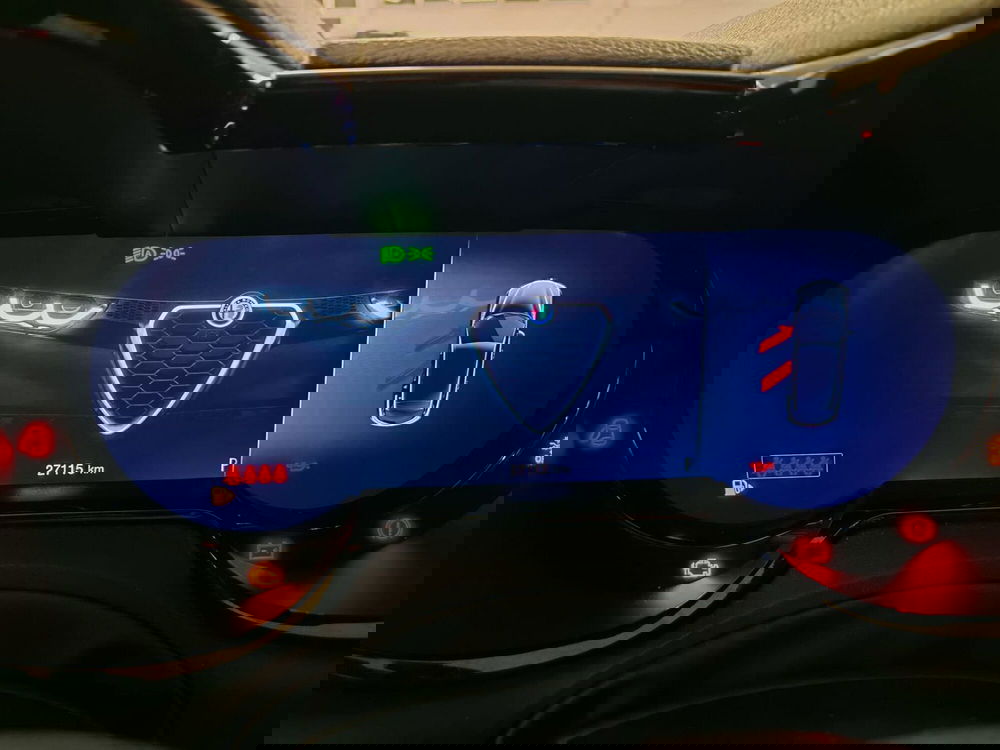 Alfa Romeo Tonale usata a Arezzo (18)