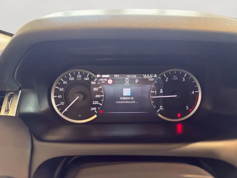 Land Rover Discovery Sport usata a Latina (10)