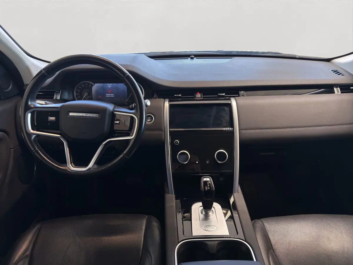 Land Rover Discovery Sport usata a Latina (4)