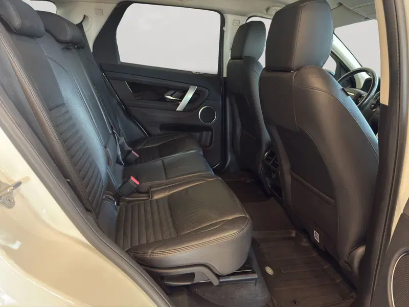 Land Rover Discovery Sport usata a Latina (5)