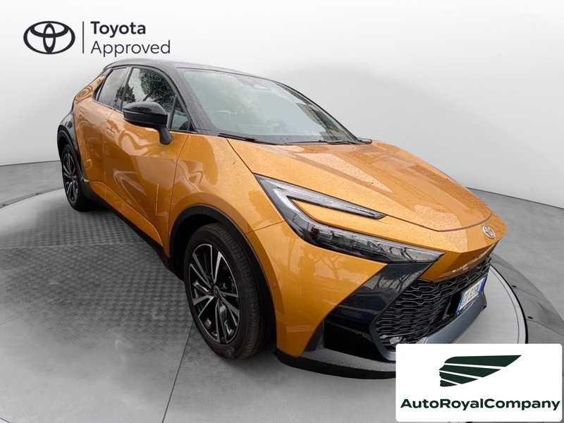 Toyota Toyota C-HR usata a Roma (11)