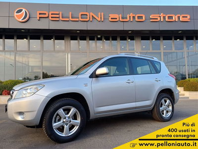 Toyota Rav4 D-4D 136 CV del 2006 usata a Modena