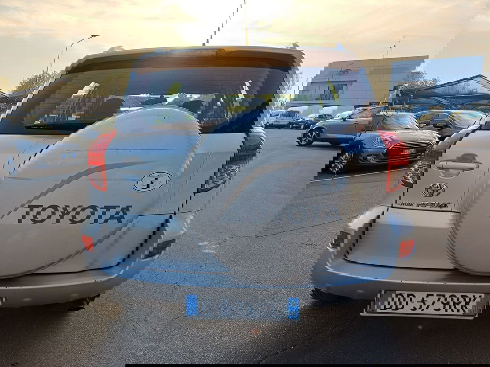 Toyota Rav4 usata a Modena (5)