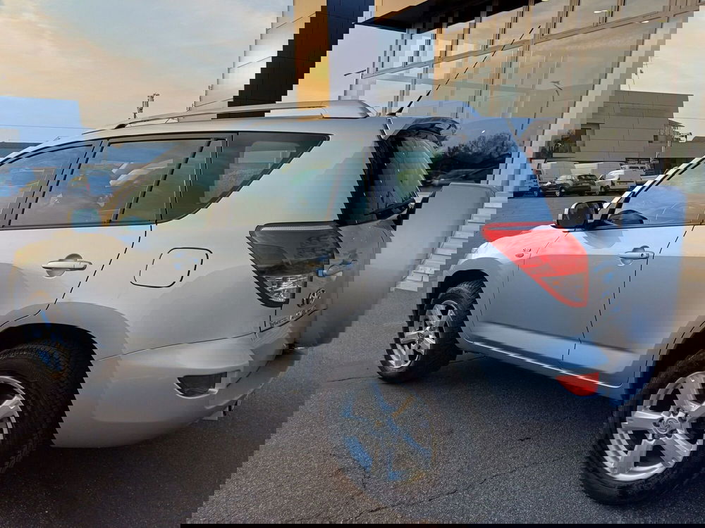 Toyota Rav4 usata a Modena (6)