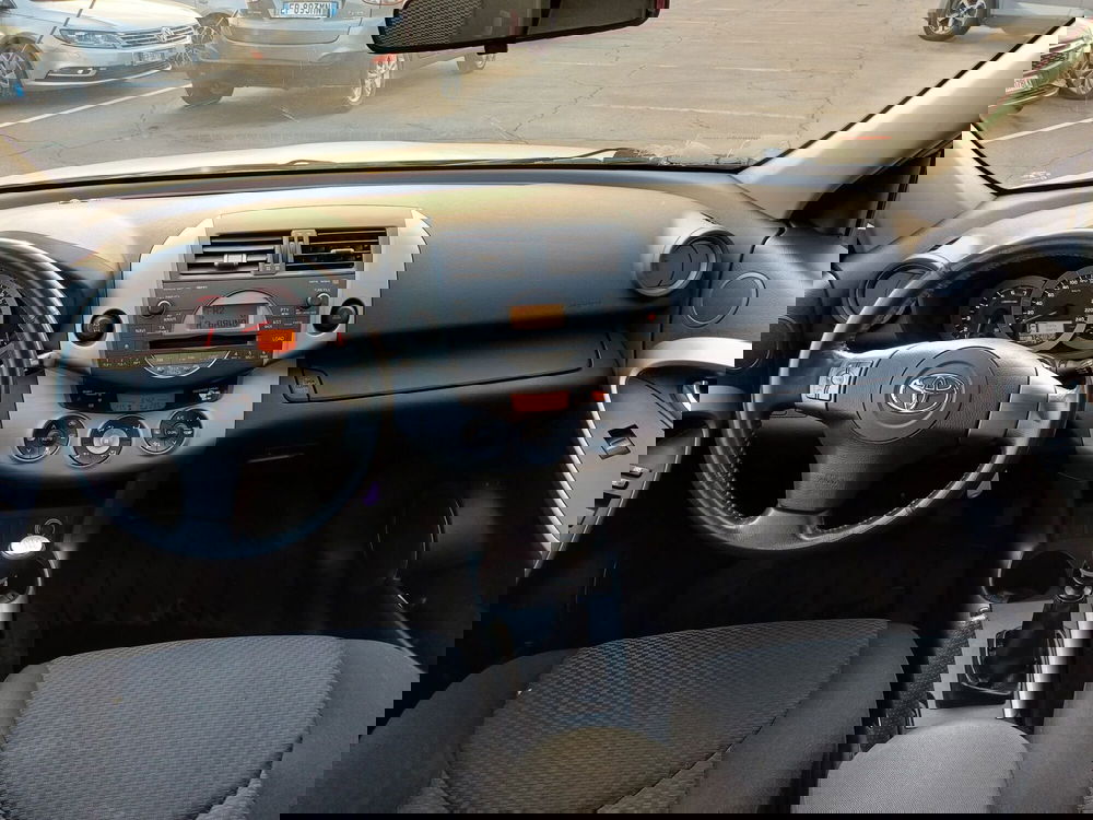 Toyota Rav4 usata a Modena (9)