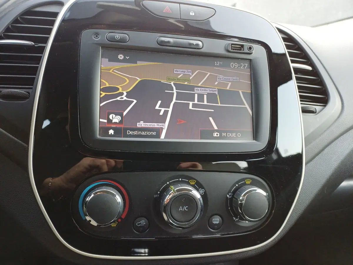 Renault Captur usata a Modena (12)