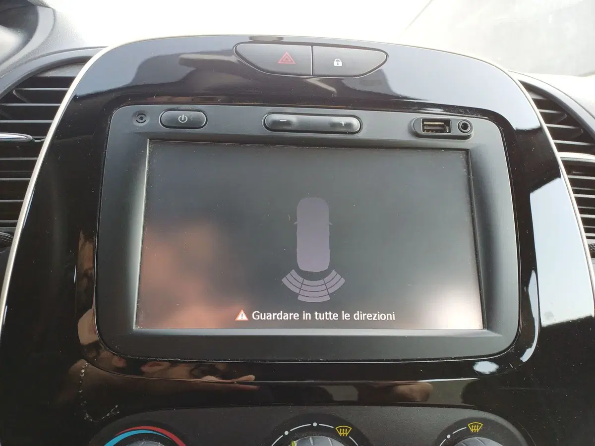 Renault Captur usata a Modena (14)