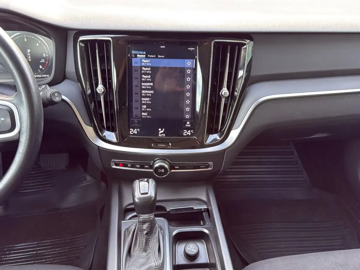 Volvo V60 usata a Reggio Calabria (10)