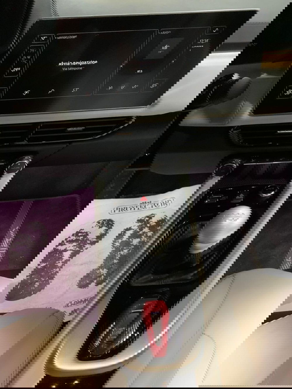 Lotus Emira usata a Novara (5)