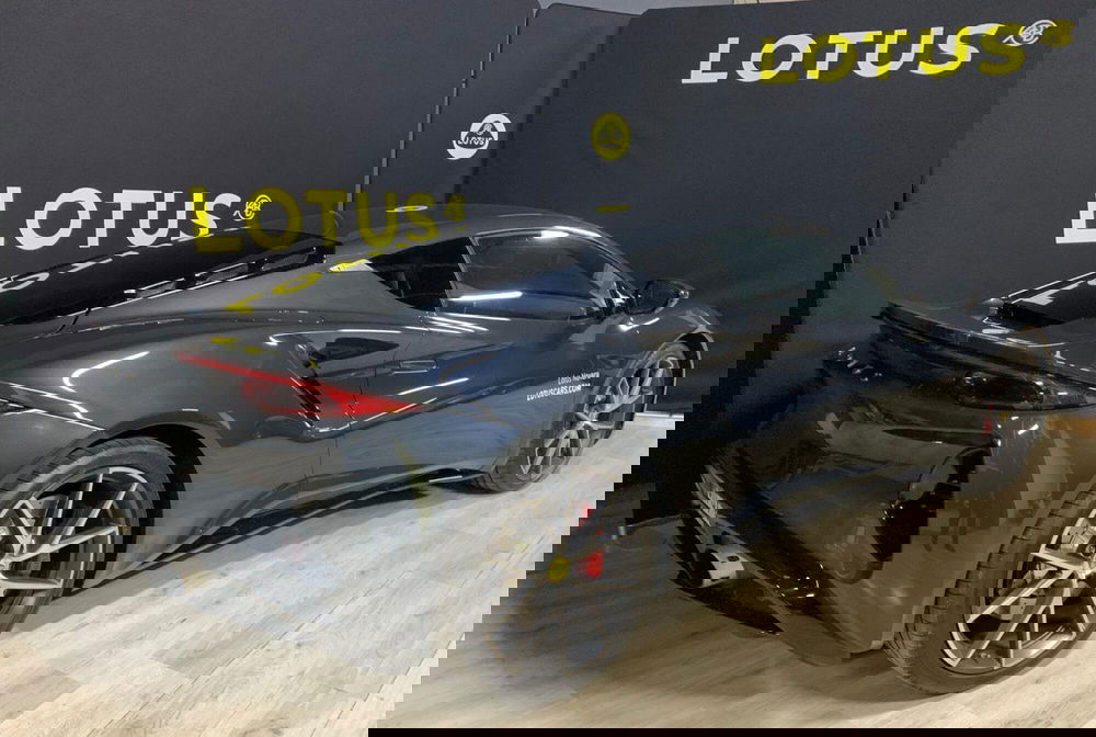 Lotus Emira usata a Novara (8)