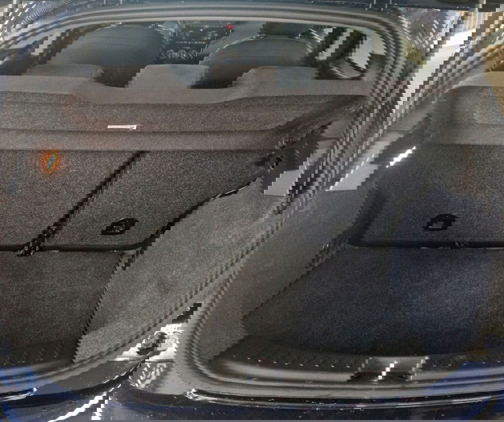 Lancia Ypsilon usata a Terni (10)