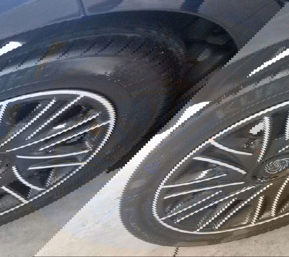 Lancia Ypsilon usata a Terni (15)