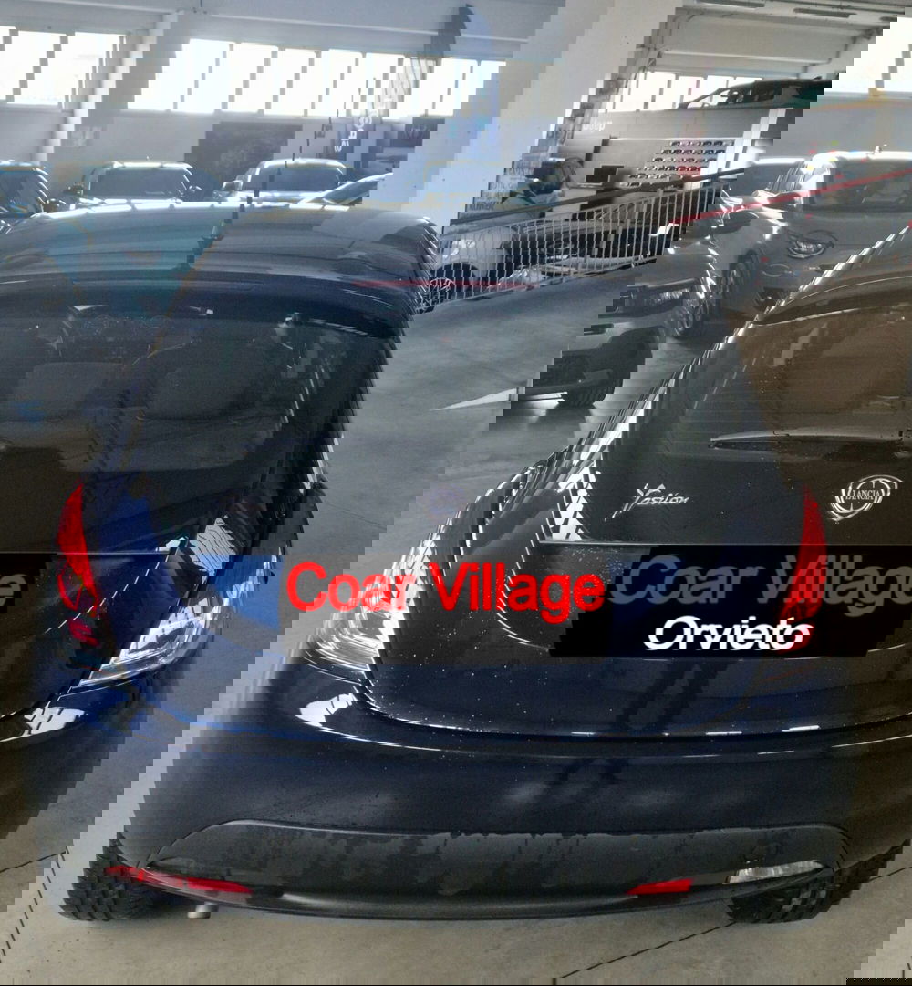 Lancia Ypsilon usata a Terni (5)