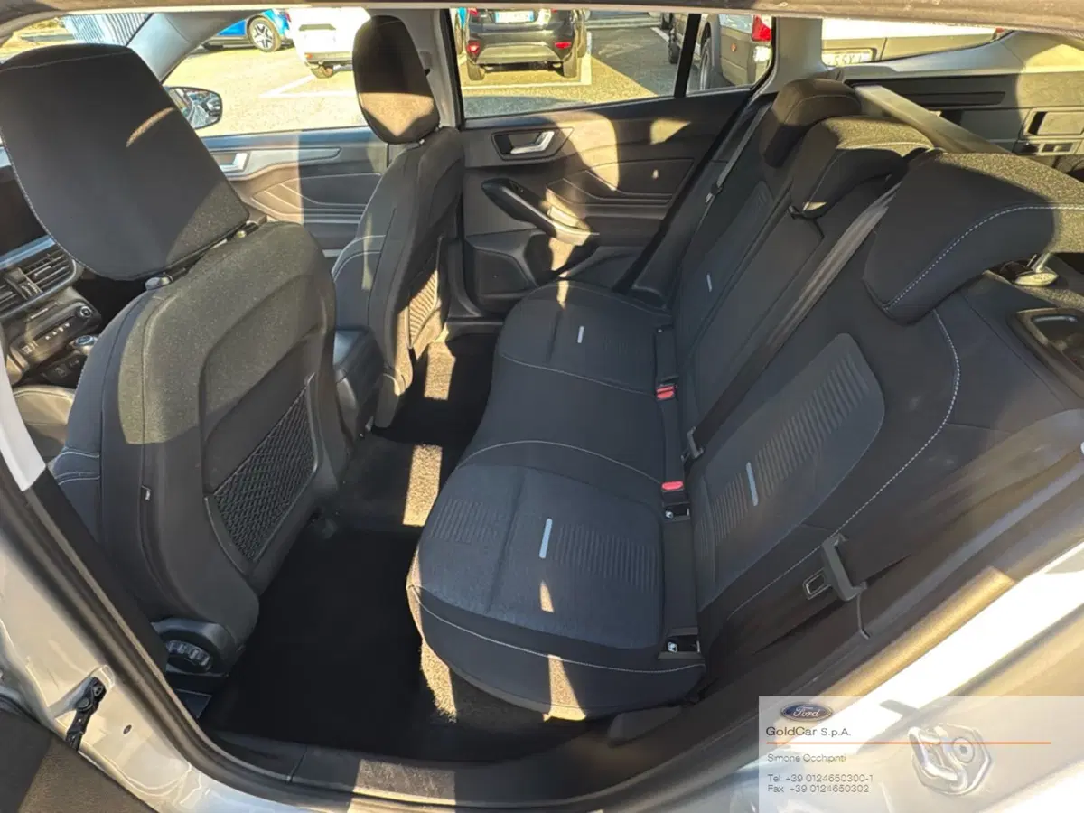 Ford Focus Station Wagon usata a Torino (12)