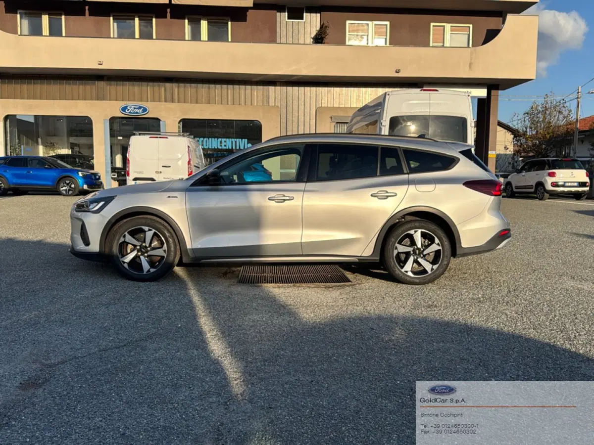 Ford Focus Station Wagon usata a Torino (4)