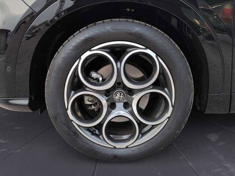 Alfa Romeo Tonale usata a Treviso (13)