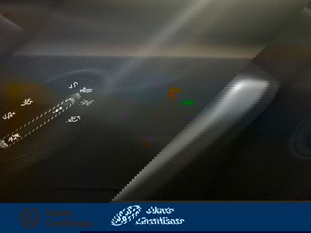 Volkswagen T-Roc usata a Vicenza (14)