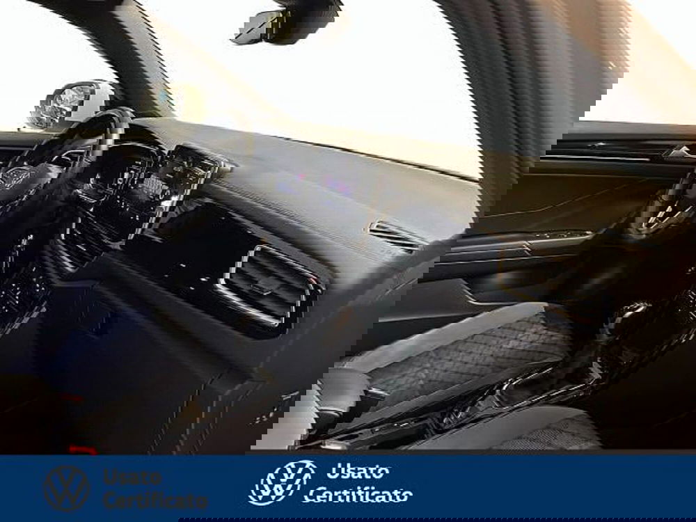 Volkswagen T-Roc usata a Vicenza (6)