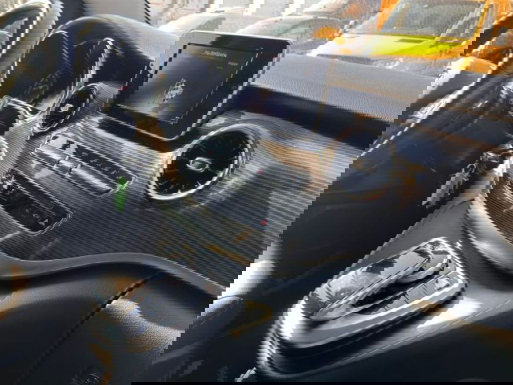 Mercedes-Benz Classe V usata a Bergamo (9)