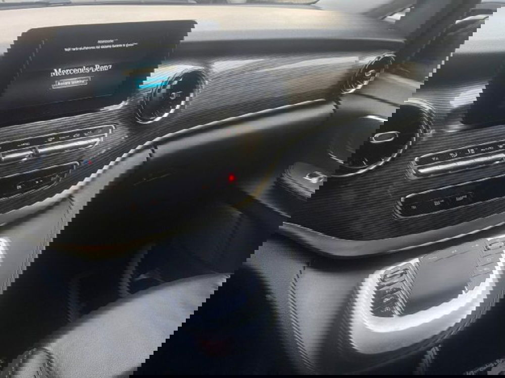 Mercedes-Benz Classe V usata a Bergamo (9)