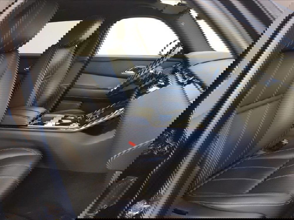 Land Rover Range Rover Velar usata a Lucca (11)