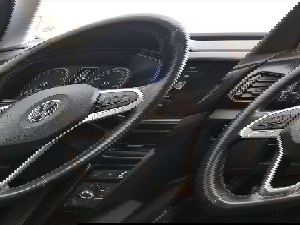 Volkswagen T-Cross usata a Lucca (14)