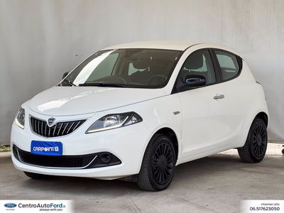 Lancia Ypsilon 1.0 FireFly 5 porte S&amp;S Hybrid Silver Plus del 2022 usata a Albano Laziale