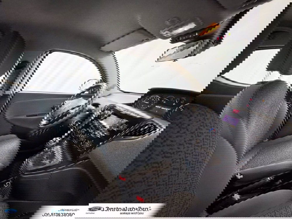 Lancia Ypsilon usata a Roma (6)