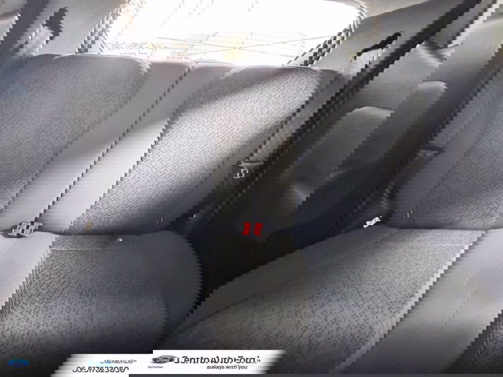 Lancia Ypsilon usata a Roma (9)