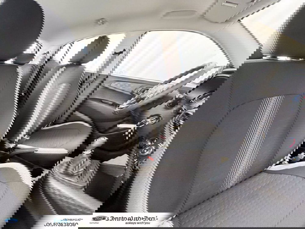 Hyundai i10 nuova a Roma (7)