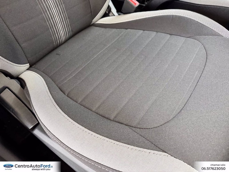 Hyundai i10 nuova a Roma (8)