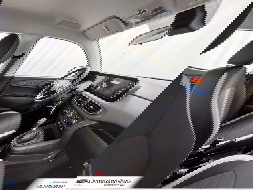 Hyundai i10 nuova a Roma (6)